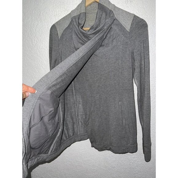 𝅺lululemon Coast Wrap Button Collar Sweatshirt Modal Heather Gray Sz 4 Heavy A1 - Picture 12 of 12